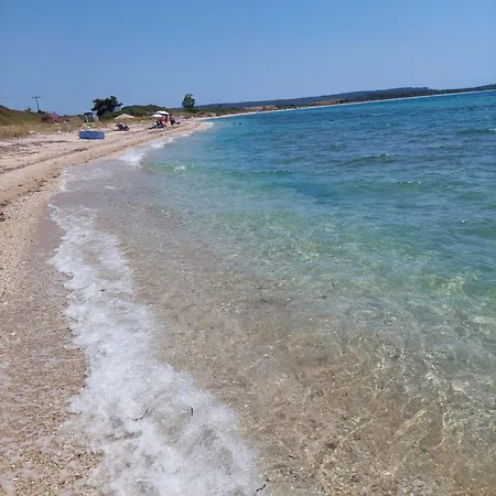 Tiny Loft House In Halkidiki *