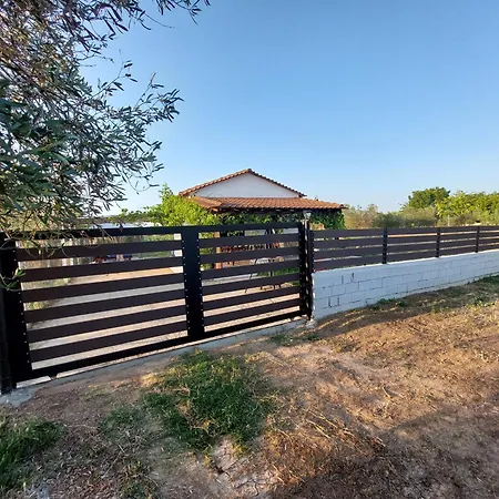 Tiny Loft House In Halkidiki *