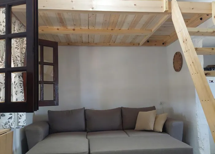 Tiny Loft House In Halkidiki Nea Poteidaia