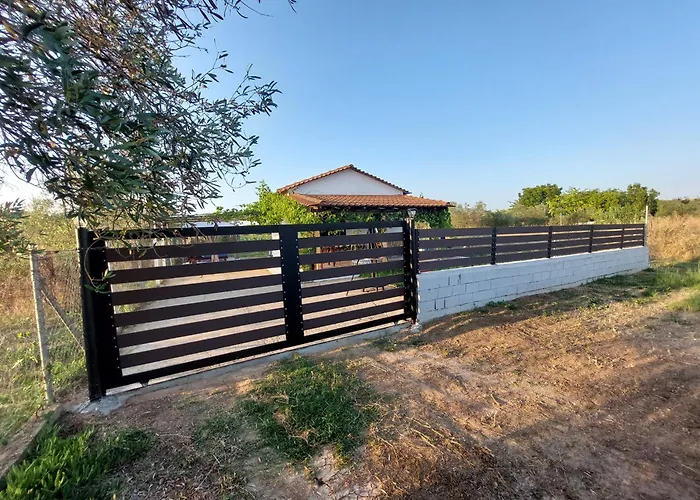 Tiny Loft House In Halkidiki *