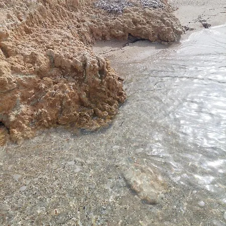 Vakantiehuis Tiny Loft House In Halkidiki *