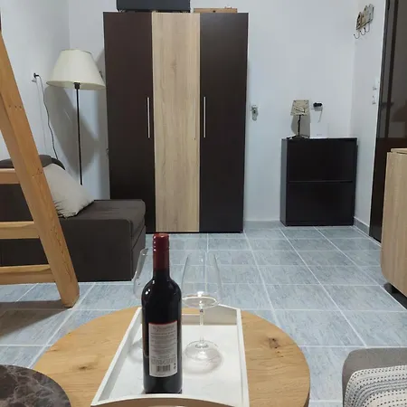 Tiny Loft House In Halkidiki Nea Poteidaia